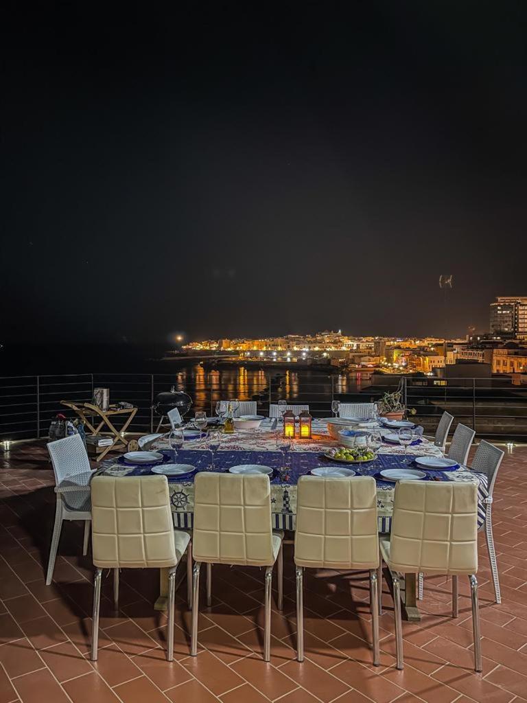 Hotel Palace Vista Mare Gallipoli Exterior photo