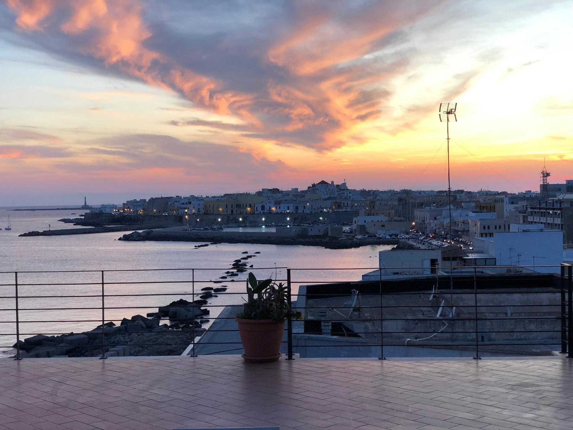 Hotel Palace Vista Mare Gallipoli Exterior photo